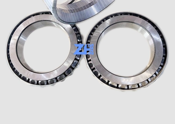 1097776 Rollo con cuscinetto a metallo pesante 1097776 rullo conico a due file di dimensioni 380X620X242mm